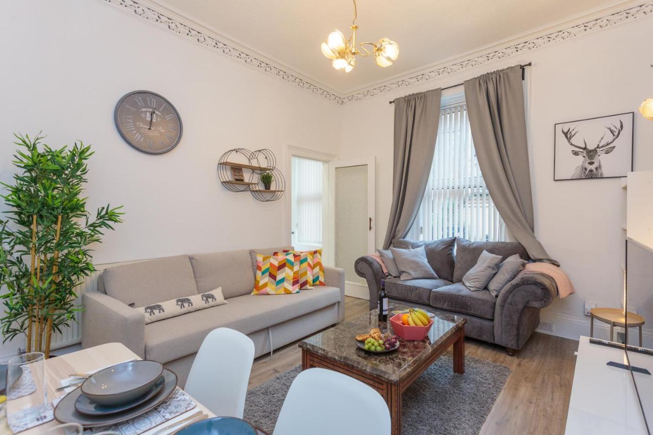 Stylish Apartment At The Edge Of Meadows Park Edinburgh Exterior photo