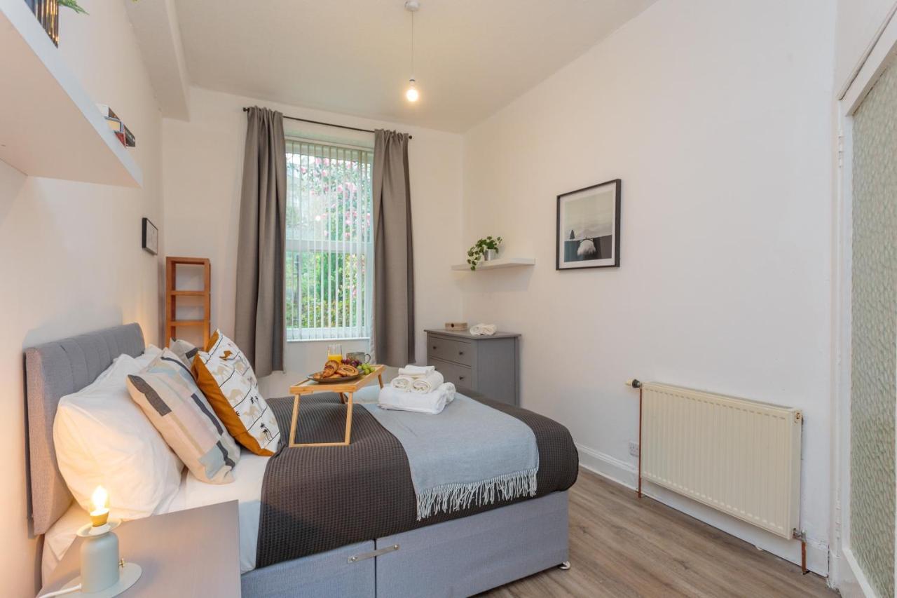 Stylish Apartment At The Edge Of Meadows Park Edinburgh Exterior photo